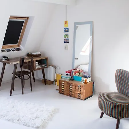 Séjour chez l'habitant Ecofriendly Close To Center *